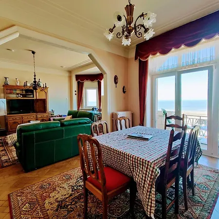 Douze Apartment